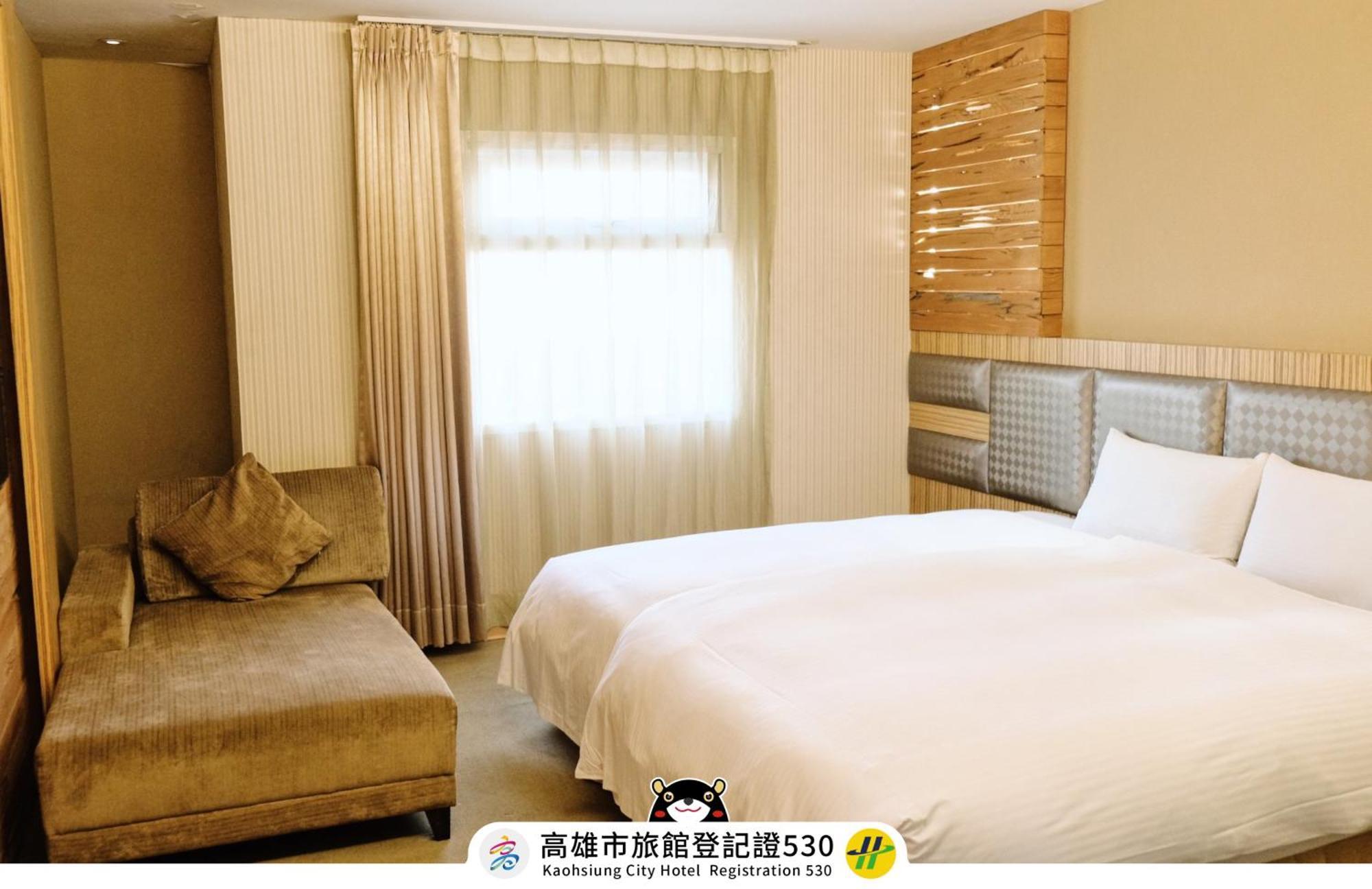 友愛京賞國際大飯店 Yoai Jing Shang Hotel Kaohsiung Exterior photo