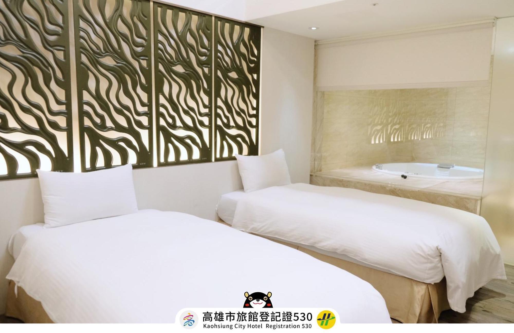 友愛京賞國際大飯店 Yoai Jing Shang Hotel Kaohsiung Exterior photo